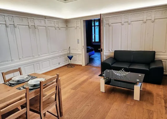 아파트 Traumwohnung Direkt Am Thunersee *