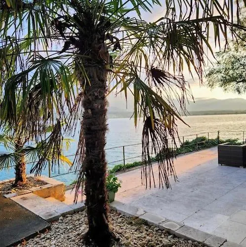 Traumwohnung Direkt Am Thunersee * 오베르호펜