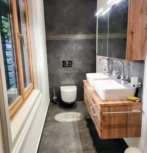 Traumwohnung Direkt Am Thunersee Apartamento Oberhofen